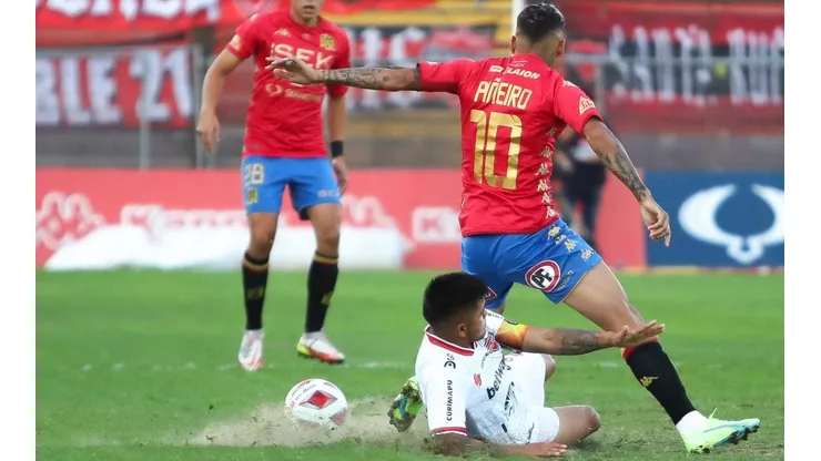 Unión Española cree que en dos o tres semanas la cancha del Santa Laura estará buena,