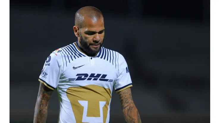 Alves sigue en prisión preventiva