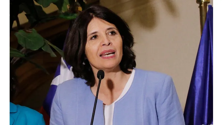 Cámara vota acusación contra ex ministra Ríos