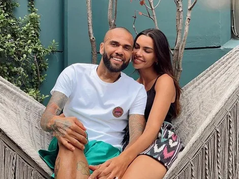 Esposa de Dani Alves aclara que apoyo no era para el jugador