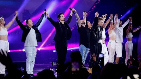 Quinta Noche Festival de Vi�a