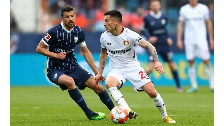 Su último cruce fue empate sin goles en abril, por la fecha 29 del curso anterior de la Bundesliga. Charles Aránguiz disputó todo el partido.