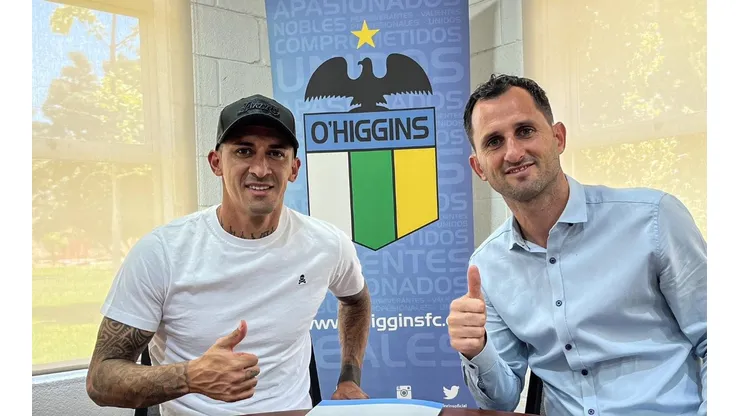 Hernández junto al gerente Pablo Calandria