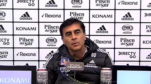 Gustavo Quinteros comenzó el año quejándose de los arbitrajes que ha tenido Colo Colo