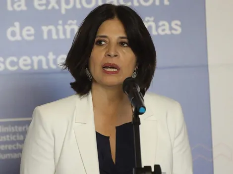 Comisión rechaza AC contra ex ministra Ríos