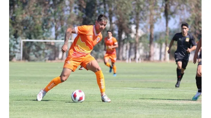 Cobreloa disputó amistoso contra Curicó y los naranjas debieron realizar curiosa aclaración a los hinchas furiosos.
