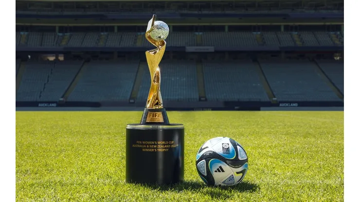 La Copa del Mundo femenina y la pelota Oceaunz