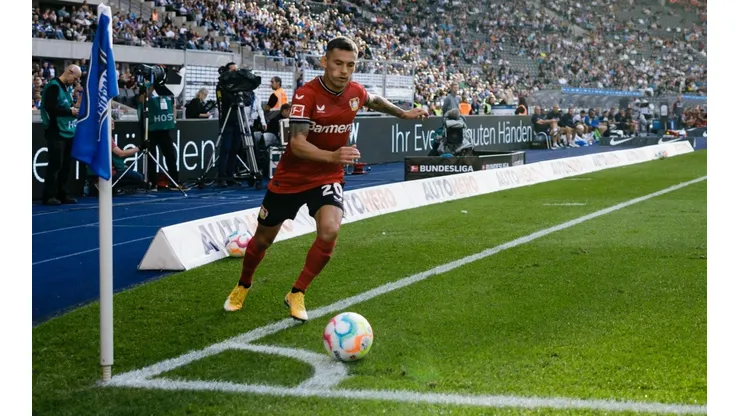 Charles Aránguiz todavía no sabe si jugará en el Leverkusen en 2023