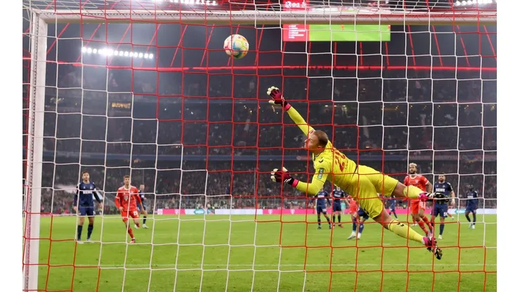 El tremendo remate de Kimmich que se terminó clavando en el ángulo