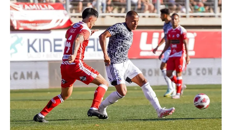 Leandro Benegas fue titular mientras Colo Colo espera por otro 9