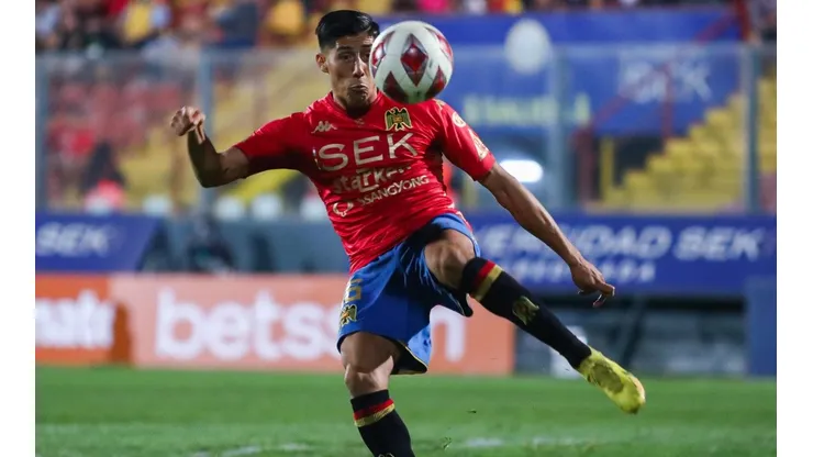 Simón Ramírez se baja del microciclo de la Roja