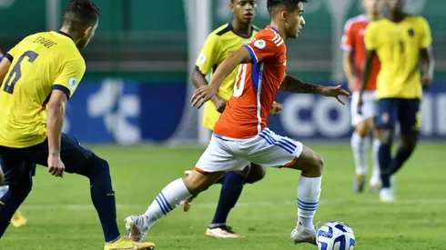 Lucas Assadi ingresó al minuto 58 del duelo entre la Roja Sub 20 ante Ecuador, que finalizó 1-1.