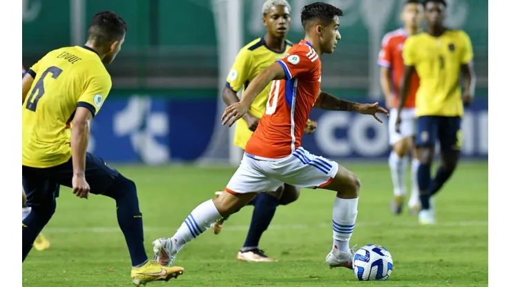 Lucas Assadi ingresó al minuto 58 del duelo entre la Roja Sub 20 ante Ecuador, que finalizó 1-1.