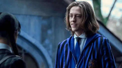 Percy Hynes White como Xavier Thorpe en Merlina (Wednesday).