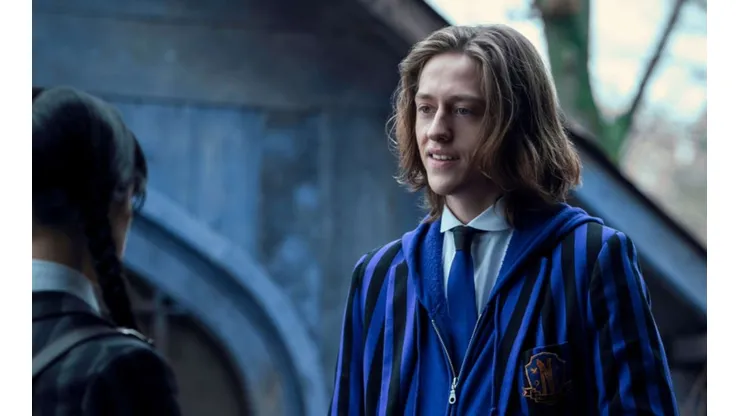 Percy Hynes White como Xavier Thorpe en Merlina (Wednesday).