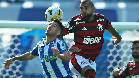 Ex mediocampista de Fluminense dice que Arturo Vidal no es "un gran jugador".