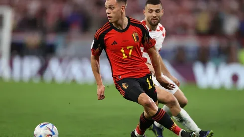 Leandro Trossard en acción ante Croacia por el Grupo F del Mundial de Qatar 2022.