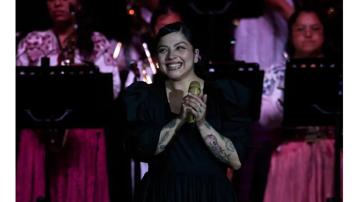 Mon Laferte es uno de los artistas que estarán en la nueva edición.