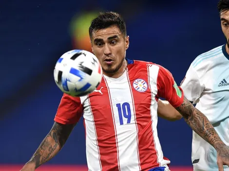 Colo Colo manda una oferta formal por el paraguayo Lezcano