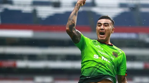 Darío Lezcano será el "9" de Colo Colo.