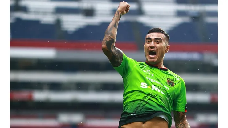 Darío Lezcano será el "9" de Colo Colo.
