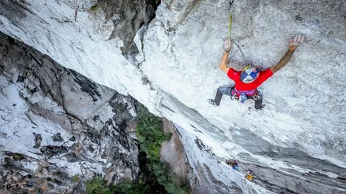 Felipe Camargo conquistó la Gruta de Pedra en su natal Brasil.