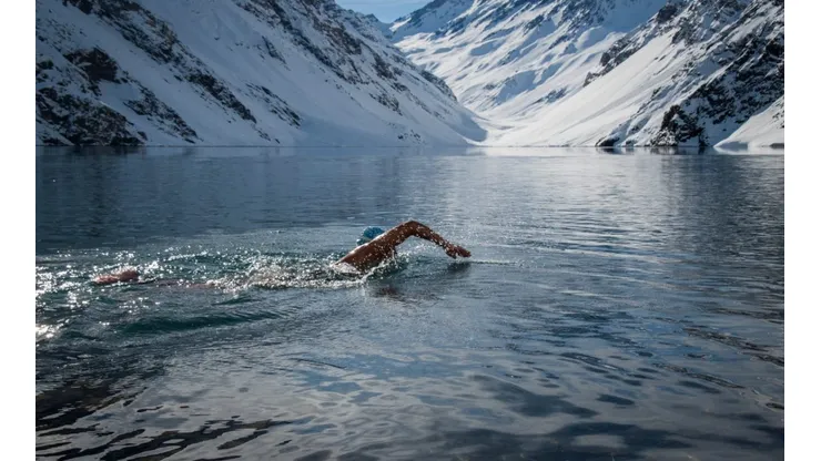 Bárbara Hernández en la Laguna del Inca