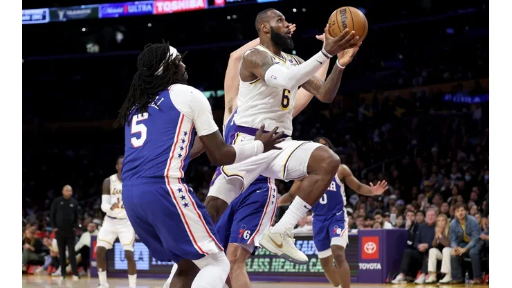 LeBron James sigue dominando en la NBA