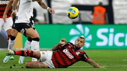 Vidal será reserva en Flamengo en el torneo Carioca