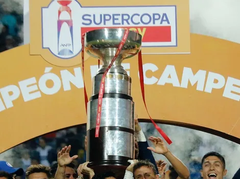 ¡Traigan una grúa! El peso de la Supercopa de Chile
