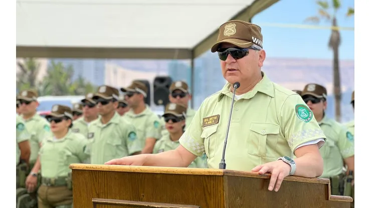 ¿Cómo es la nueva ropa de Carabineros y el cambio de armamento?