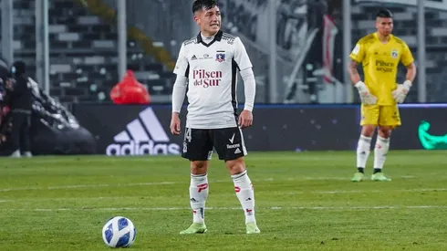 Zavala de momento sigue en Colo Colo.