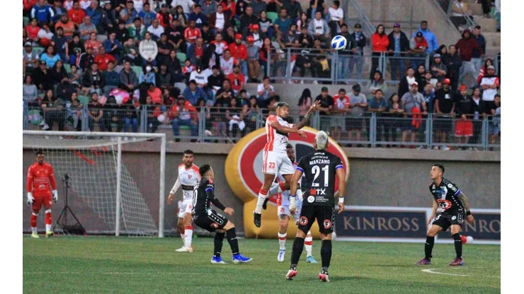 Deportes Copiapó debutará ante Colo Colo en la Primera División.