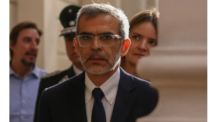 Ministro asegura que discusión de indultos pasó a la justicia