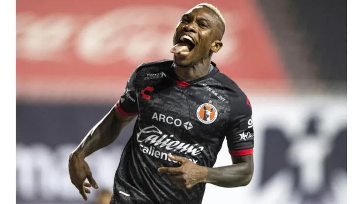 Fabián Castillo es un jugador desequilibrante en ofensiva