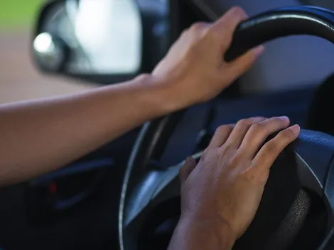 ¿A qué edad se puede sacar licencia de conducir?