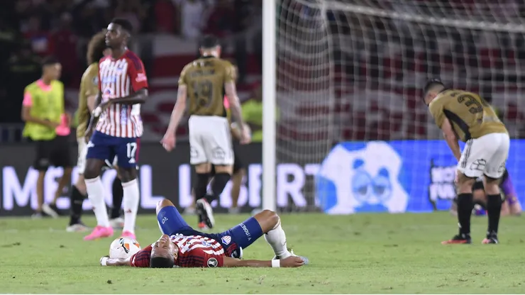 En Colombia dispararon contra Colo Colo tras eliminar a Junior.