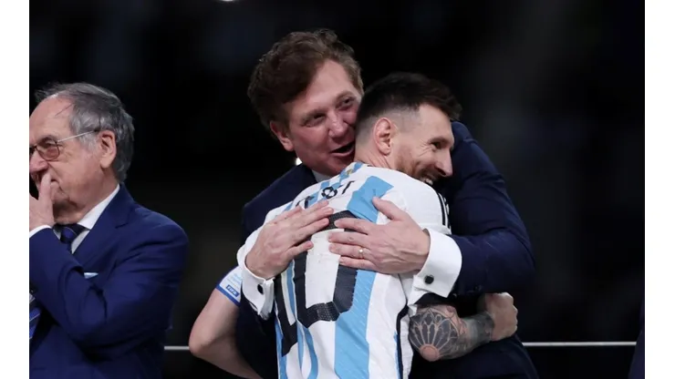 Domínguez espera que Messi juegue alguna vez la Copa Libertadores
