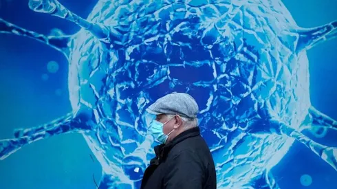 Revisa los casos diarios de Covid-19 en Chile.