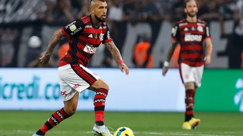 Vidal podría sumar minutos en el primer partido del Flamengo en el año.