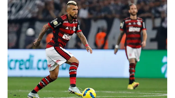Vidal podría sumar minutos en el primer partido del Flamengo en el año.