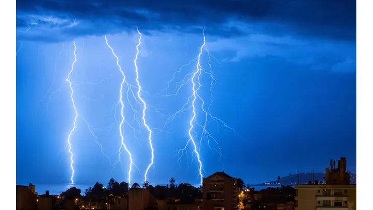Tormentas eléctricas se pueden registrar en la zona cordillerana de la Región Metropolitana.