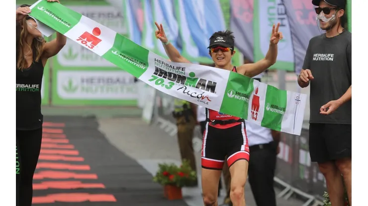 Al igual que en 2015, 2016, 2017, 2018 y 2019, Bárbara Riveros ganó el Ironman 70.3 de Pucón este 2023.