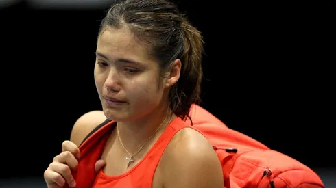 Emma Raducanu abandonó la competencia entre lágrimas