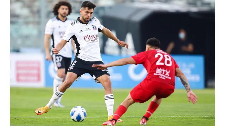 Jeyson Rojas es uno de los laterales derechos que todavía tiene el plantel de Colo Colo.
