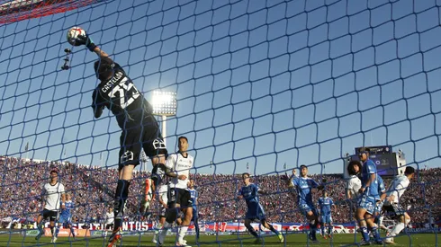 Castellón no ha recibido goles en los tres últimos partidos de U de Chile.