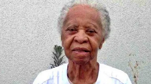 Celeste, la madre de Pelé, ha tenido que asumir un perfil público producto de la figuración de O Rei