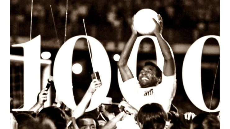 Pelé tiene el récord de haber anotado más de mil goles.