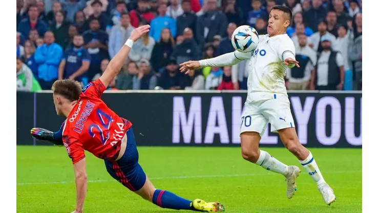 Alexis Sánchez seguirá como centrodelantero nominal en la formación de Marsella ante Toulouse