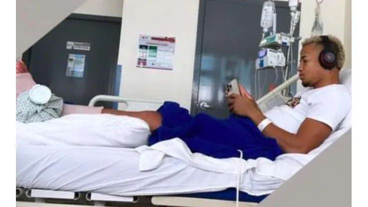 Byron Castillo se mostró desde el hospital tras su operación